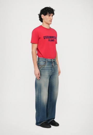 Прямые джинсы