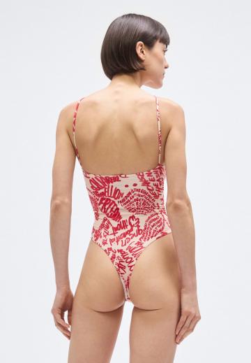 Слитный купальник