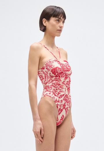 Слитный купальник