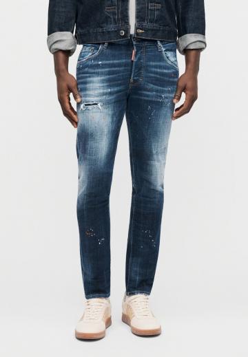 Узкие джинсы