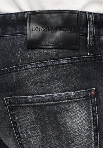 Узкие джинсы