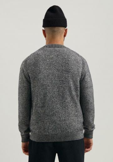 Пуловер
