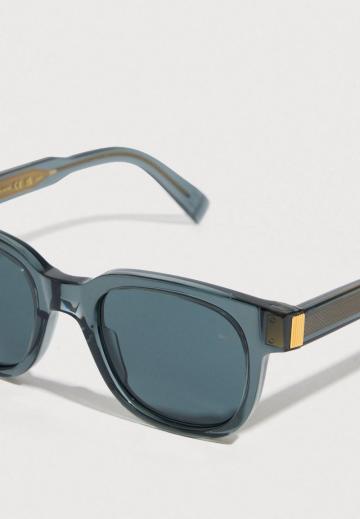 Солнечные очки