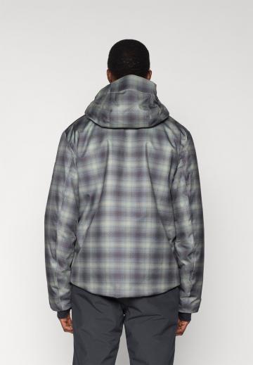 Сноубордическая куртка