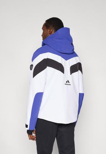 Сноубордическая куртка