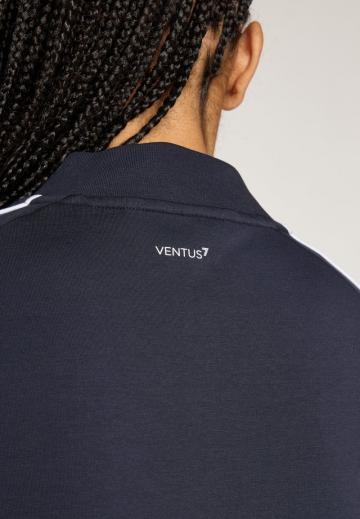 Спортивная толстовка