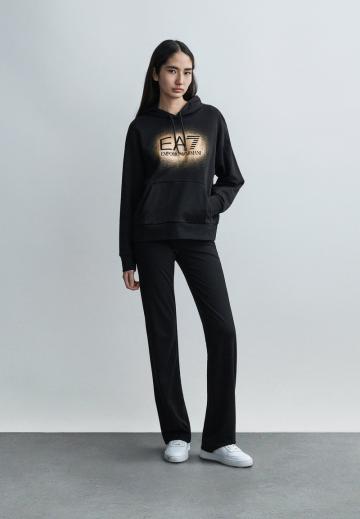 Спортивная толстовка