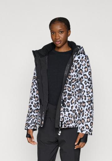 Спортивная куртка