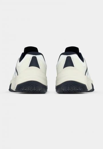 Теннисные кроссовки