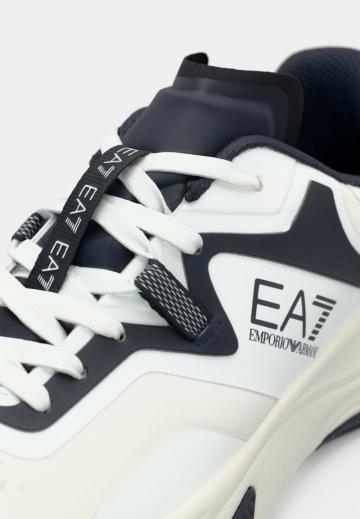 Теннисные кроссовки