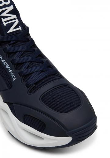 Теннисные кроссовки