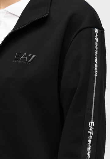 Спортивная толстовка