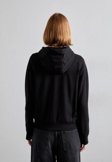 Спортивная толстовка