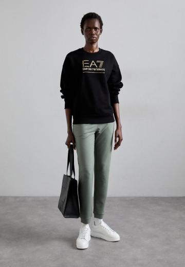 Спортивная толстовка