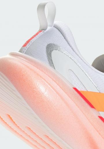 Беговые кроссовки