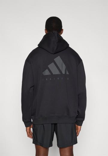 Спортивная кофта