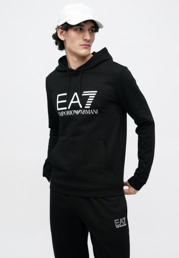 Спортивная кофта