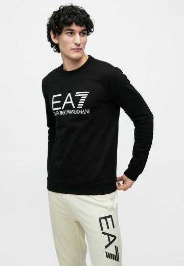 Спортивная кофта