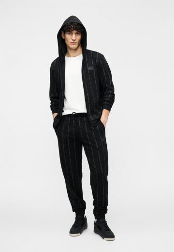 Спортивная толстовка