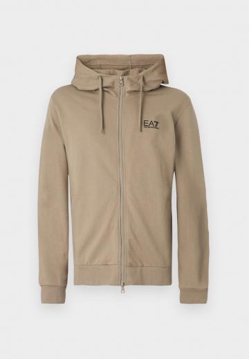 Спортивная толстовка