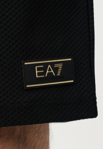 Спортивныве шорты