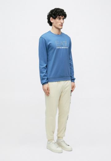 Спортивная кофта