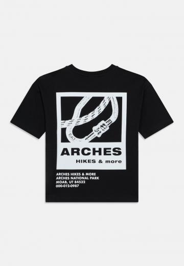 Спортивная майка