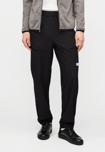 Спортивные штаны