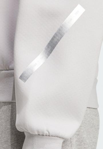 Спортивная толстовка