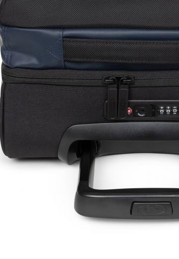 Чемодан на колесах