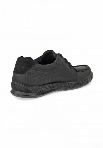 Ботинки на шнуровке