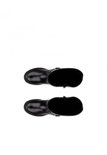 Зимние ботинки