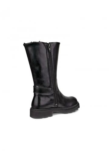 Зимние ботинки