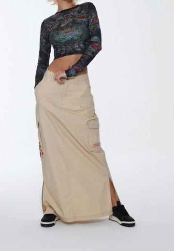 Юбка с накладными карманами