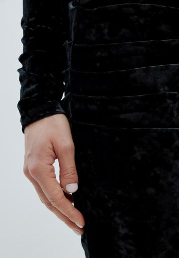 Платье футляр