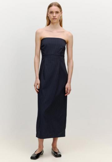 Платье без бретелек