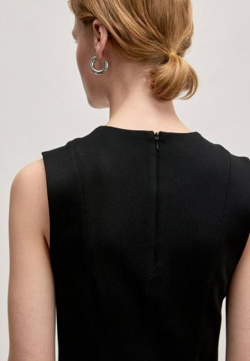 Короткое платье