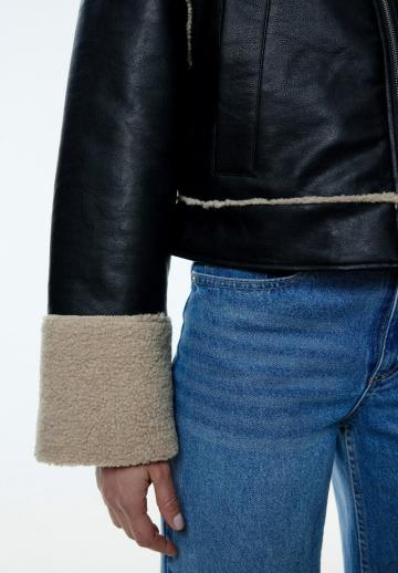 Кожаная куртка