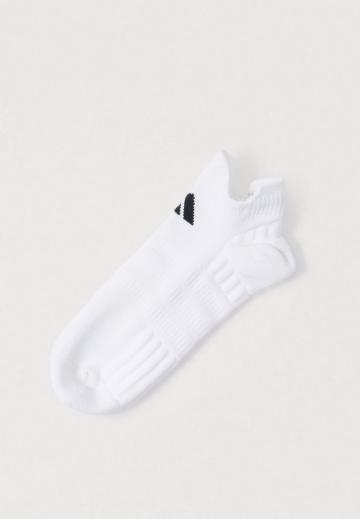 Короткие носки