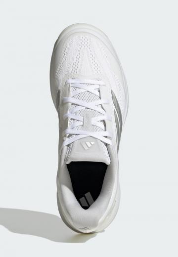 Теннисные кроссовки