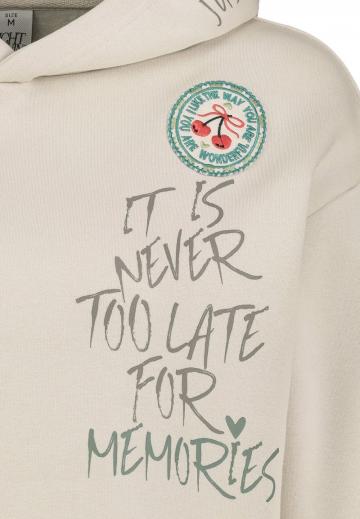 Пуловер с капюшоном