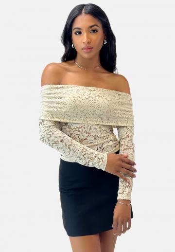 Кружевная блузка