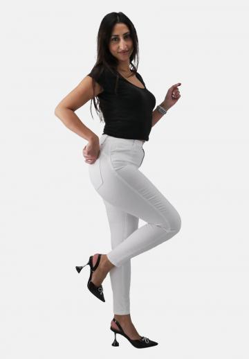 Узкие джинсы