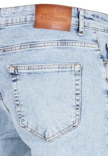 Узкие джинсы