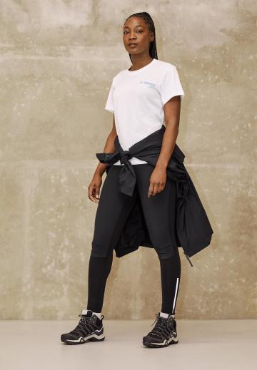 Походные ботинки