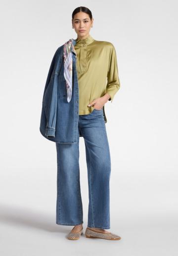 Клешеные джинсы