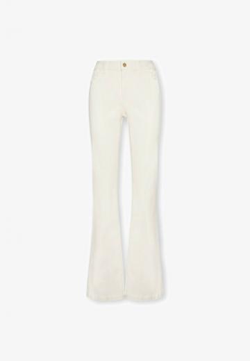 Клешеные джинсы