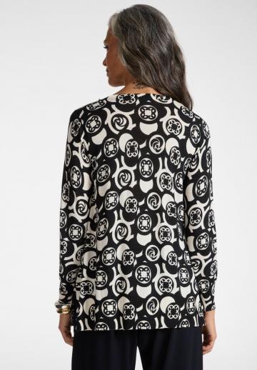 Длинный пуловер