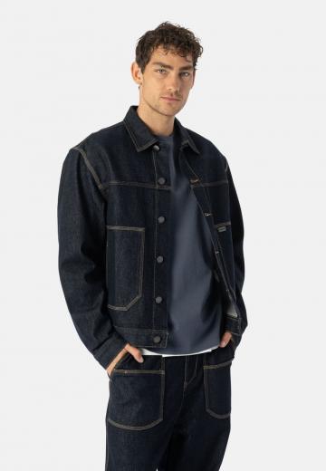 Джинсовая куртка