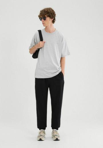 Спортивные штаны